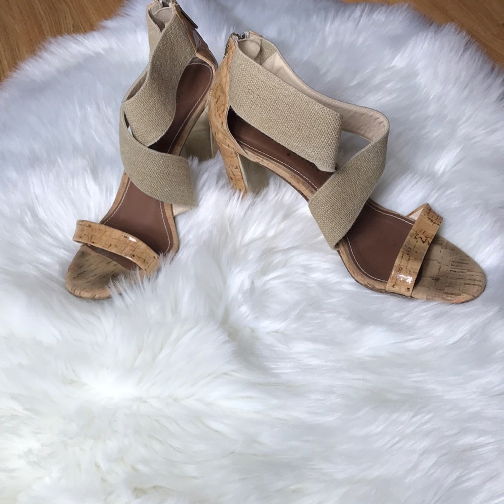 Donald J Pliner cork heels